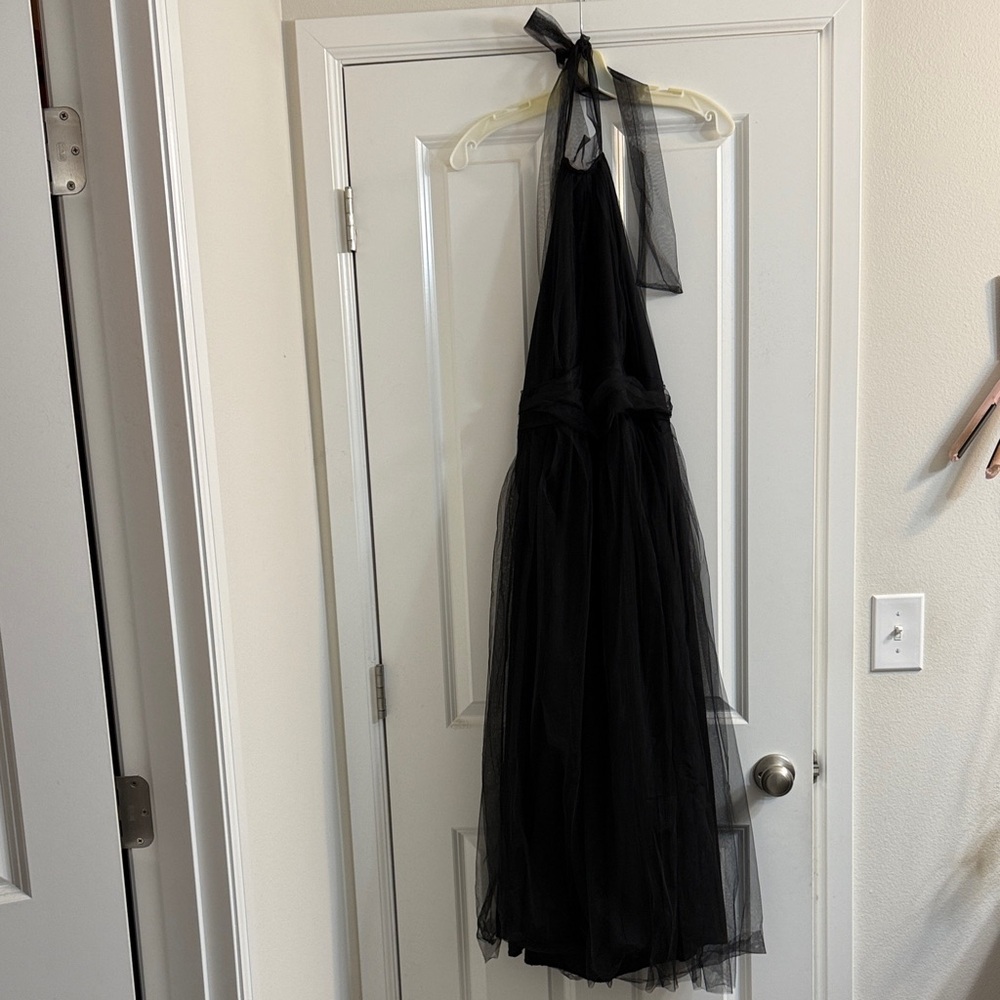 Elegant Black Backless Dress